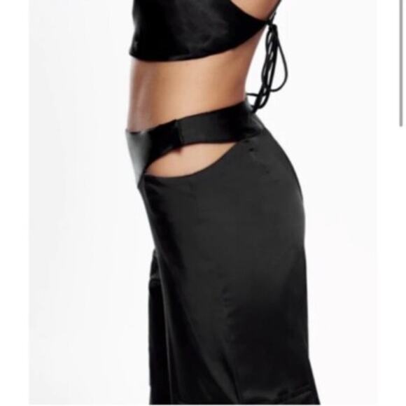 NEW Zara Black Satin cargo pants side cutout S - Picture 8 of 8